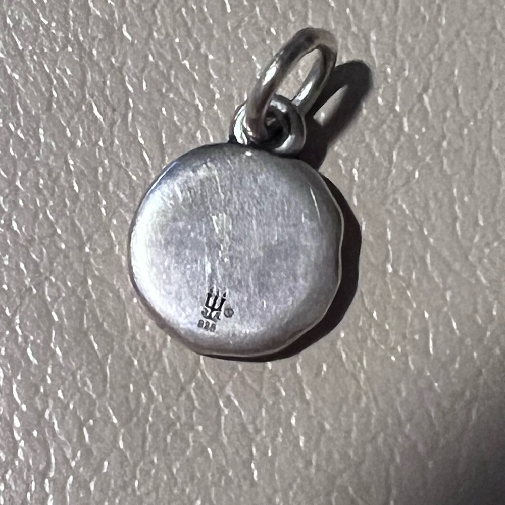 James Avery 925 18 inch Necklace and t pendant - Picture 4 of 5